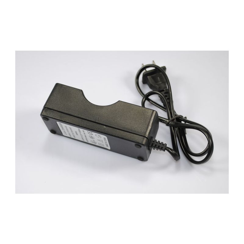 Efficient Single 26650 Li-Ion Rechargeable UltraFire Charger Compact Travel Solution for Flashlights Vaping